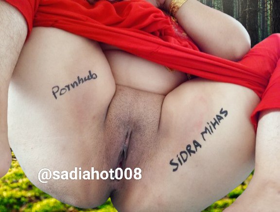 sadiahot008's tweet photo. Pakistani Model https://t.co/tmUGSg211N