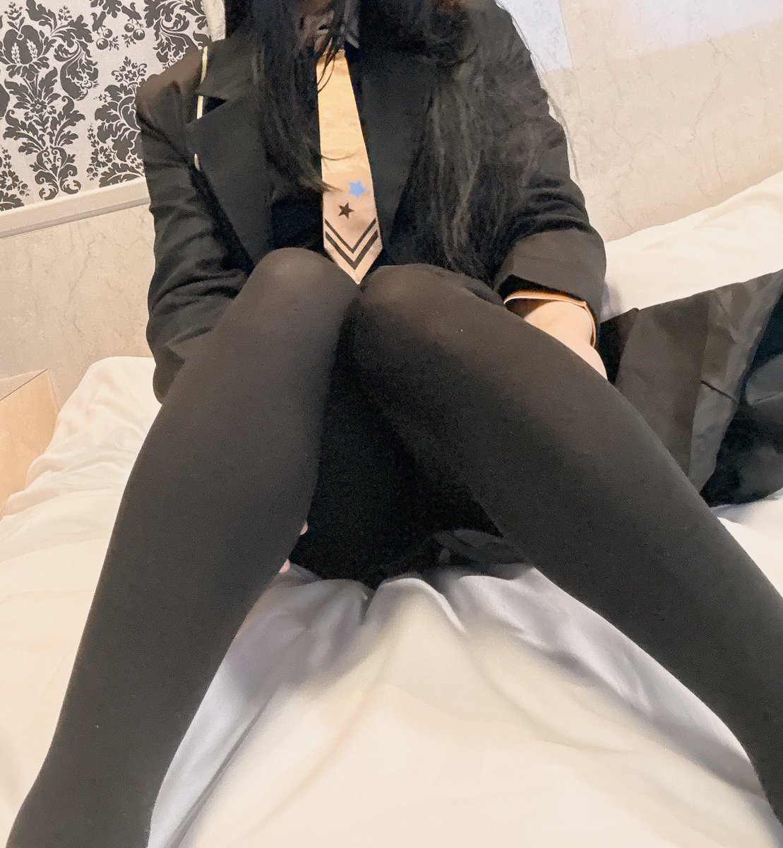 yipsball's tweet photo. 黒タイツはイイぞ！ https://t.co/y3IAcDC0jP