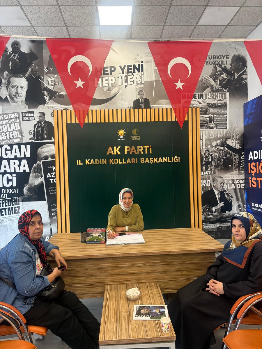 akkadinantep's tweet photo. Kapımız açık, çayımız hazır. ☕🌸

AK Parti Gaziantep İl Başkanlığımızda siz kıymetli hanımefendileri ağırlamaktan mutluluk duyuyoruz.

Şehrimize dair görüşleriniz, önerileriniz ve kıymetli fikirleriniz bizler için her zaman yol göstericidir.

Bugün sizleri; İl Kadın Kolları  Başkan Yardımcımız Hatice Dilsiz karşılayacaktır.

Sizleri il başkanlığımıza bekliyoruz. 🤍

@tugbaisikercan
@avdilanensari
@AKKADINGM