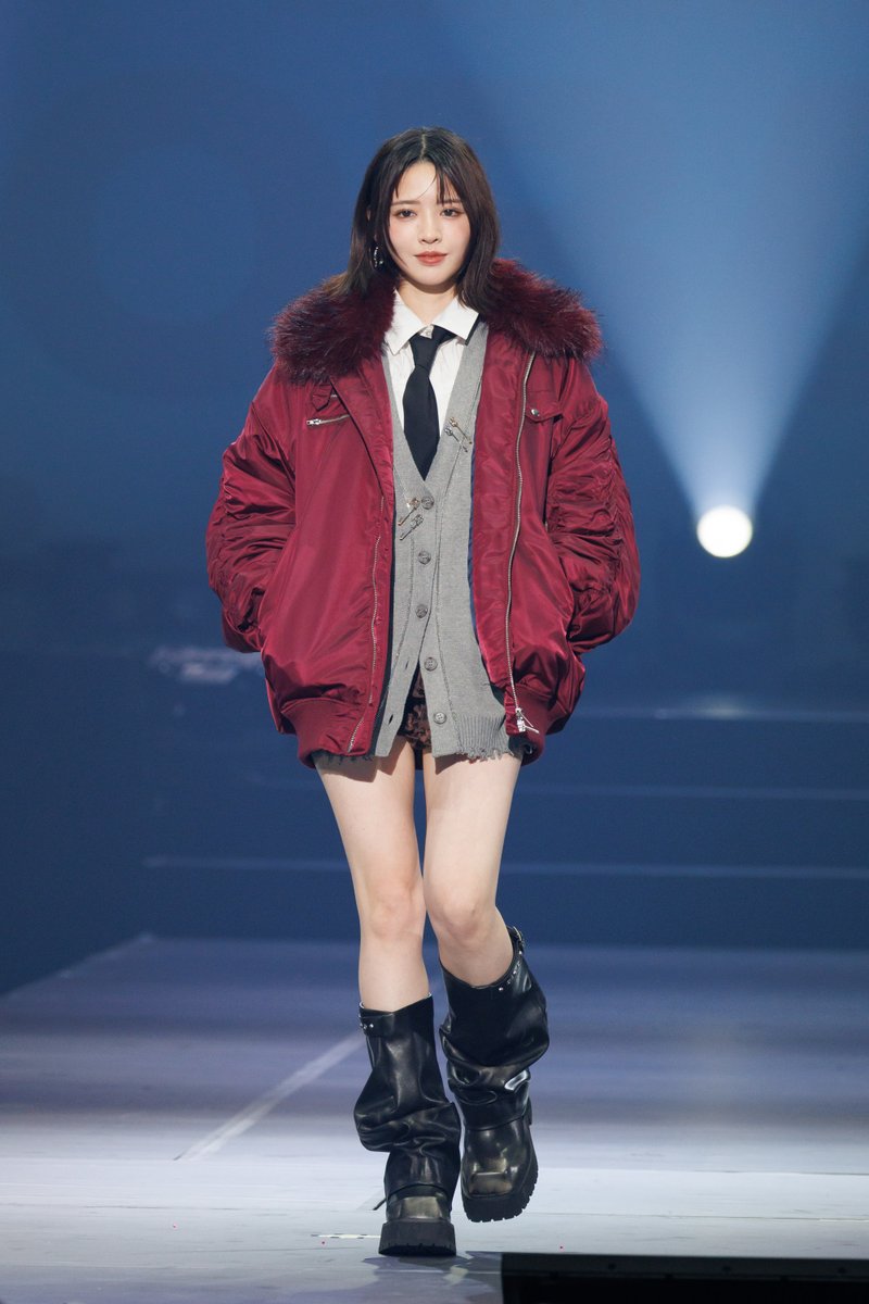 realsoundjp's tweet photo. 『ASOBIEXPO 2026』から写真到着！

「jouetie 15th Anniversary Special Runway produced by AMIAYA」に鎮西寿々歌、仲川瑠夏、奥田彩友、真鍋凪咲らが登場✨

📷写真はこちら
https://t.co/DZcpYdQYy1

#ASOBIEXPO #アソビシステム https://t.co/xLFPe7JQOV