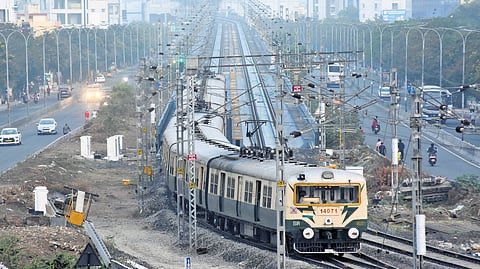 UpdatesChennai's tweet photo. Finally...🙏🙏
After 15-year wait, Railway Board has finally approved the merger of MRTS with Chennai Metro Rail... #Chennai #MRTS https://t.co/M8wiwUSmG6