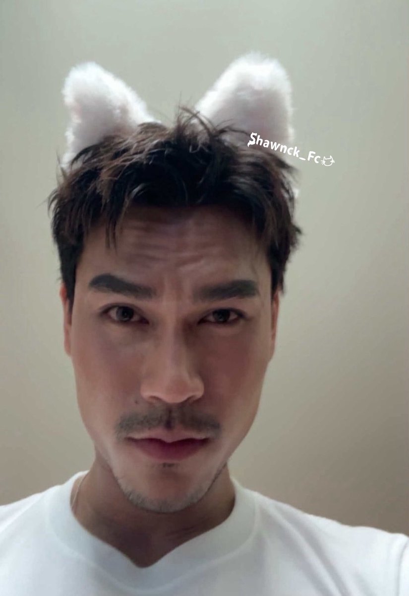 lllooktarn's tweet photo. พี่ชอนน่ารักขึ้นทู้กวันเยยง่ะ หรือนี่คือพลังวิเศษจากมะเขือเทศเบ๋อ 😭🍅 https://t.co/G5AXlRMLUr
