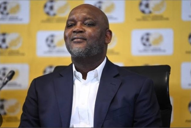 GiftAyabulela's tweet photo. You are Pitso Mosimane, you've just been approved as a Bafana Bafana manager. What's your 1st thing to do? Also, what's your trusted players from previous coach's squad. 

#NoDNAJustRSA https://t.co/x2UtffY0N9