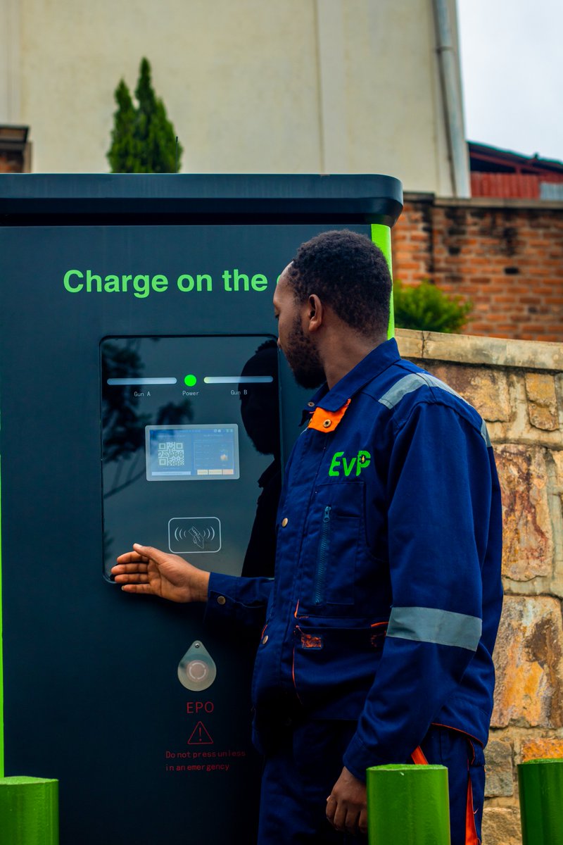 evpcharger_rw's tweet photo. 115 charging points. Not one of them maintains itself.

Elie is one of the engineers who keep them running. He’s been with us since 2025, and his colleagues describe him as hardworking.

So when you plug in and everything just works, remember there’s a person behind that.💚 https://t.co/zYnOBpoYe4