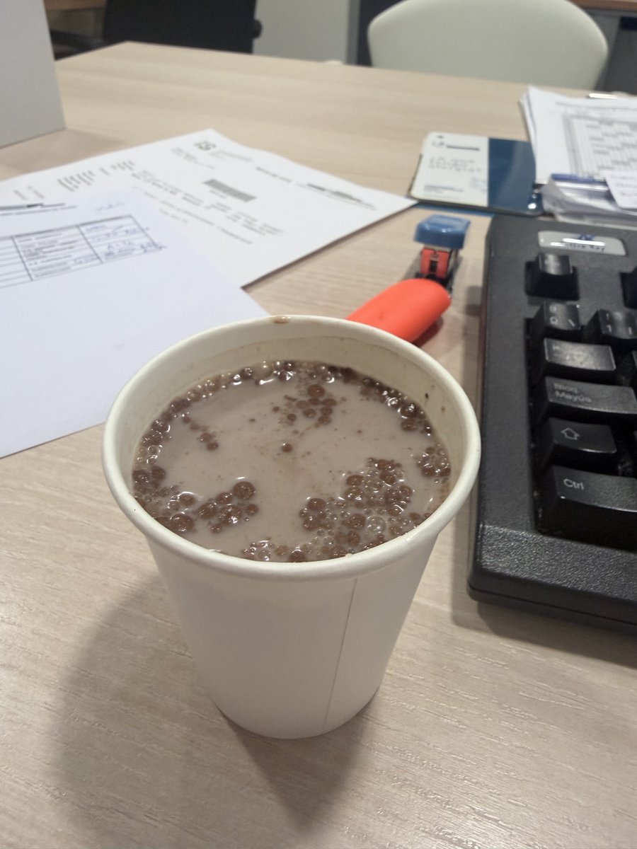 MelMoreiraG's tweet photo. #luckygirl Nesquik a la carta, que diga a la consulta. https://t.co/2H0rqUTc6x