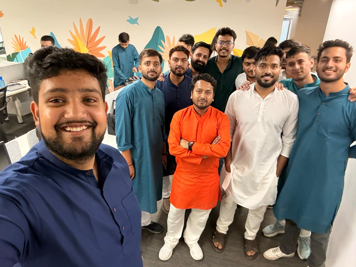 contaque1's tweet photo. 🇮🇳 Celebrating Freedom, Togetherness &amp; Team Spirit

Our Independence Day celebration at Contaque was a beautiful mix of team spirit, laughter, games, conversations and moments we’ll look back on with a smile. 🇮🇳❤️

Happy Independence Day!

📞 1800 112 460
📧 sales@avissol.com https://t.co/nGdRFnzkbi