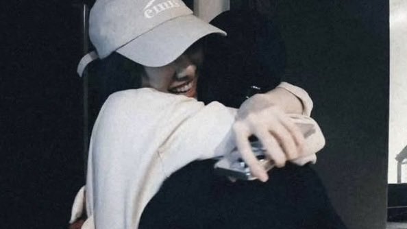 pkornns's tweet photo. crazy how they are a very pinterest couple https://t.co/0nJwHH1GZd