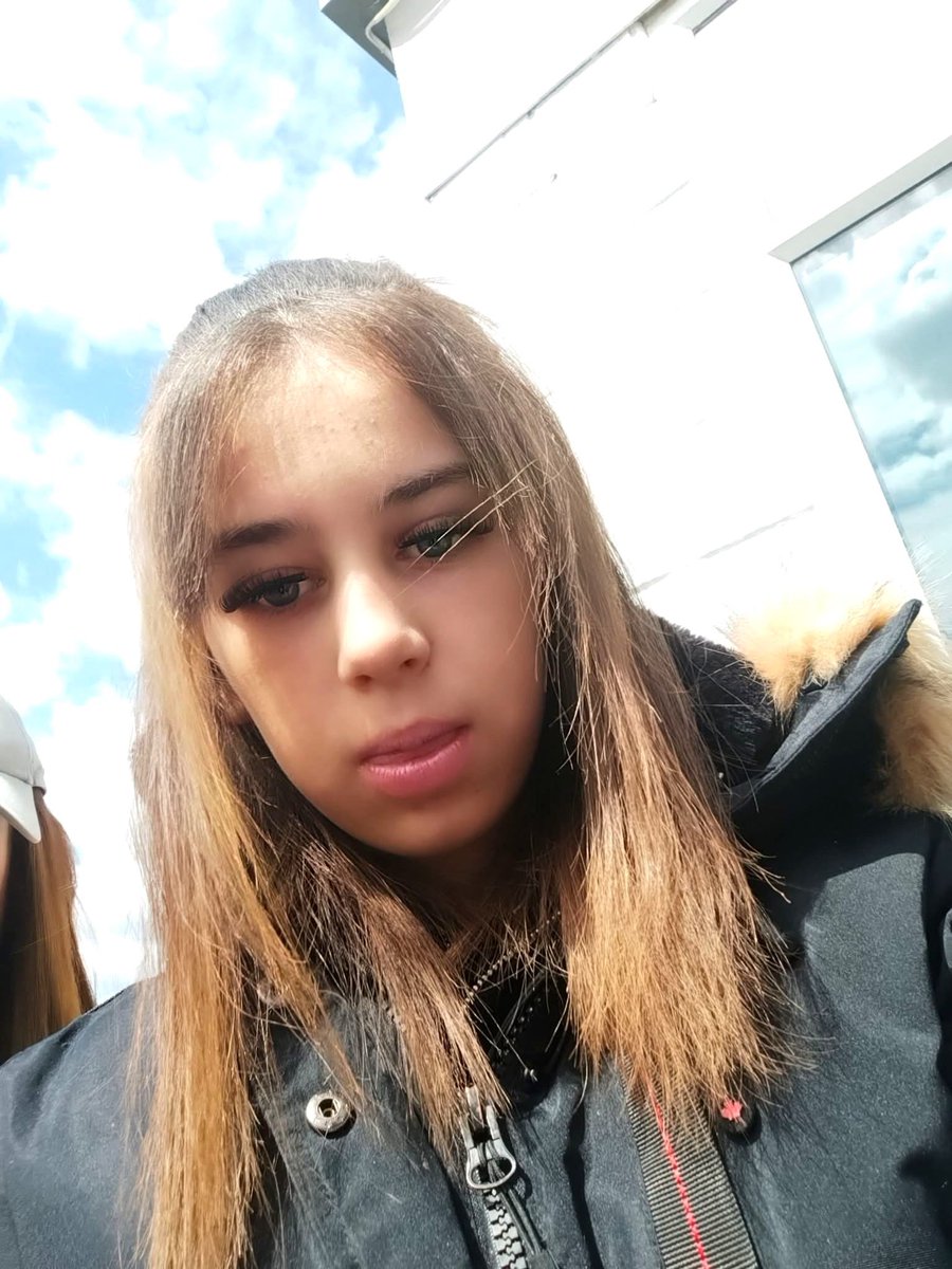 FarazPervaiz3's tweet photo. Please share this widely to help bring her home safe.

MISSING - LOLA (12 Years Old)

Lola has been missing from the Retford area since the night of 17th August. She is extremely vulnerable.

She is white, around 5 ft 4 inches tall, slim build, with mousy brown hair half up half down. Last seen wearing a long black coat with a fur hood and black Nike trainers with a white tick.

If you see her or have any information, please contact Nottinghamshire Police on 101 immediately.