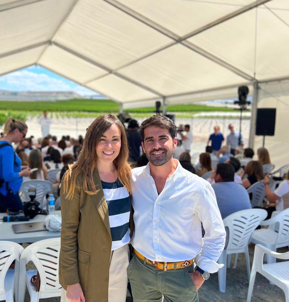 PopularesMurcia's tweet photo. 🔵 @DiegoAviles_, nuevo portavoz de nuestro Grupo Municipal.

✅ Juventud
🔝 Preparación
💙 Pasión por Murcia

¡A por todas, Diego! 👏🏻👏🏻👏🏻

https://t.co/hI8tzjt5Yz https://t.co/pI04L626nM