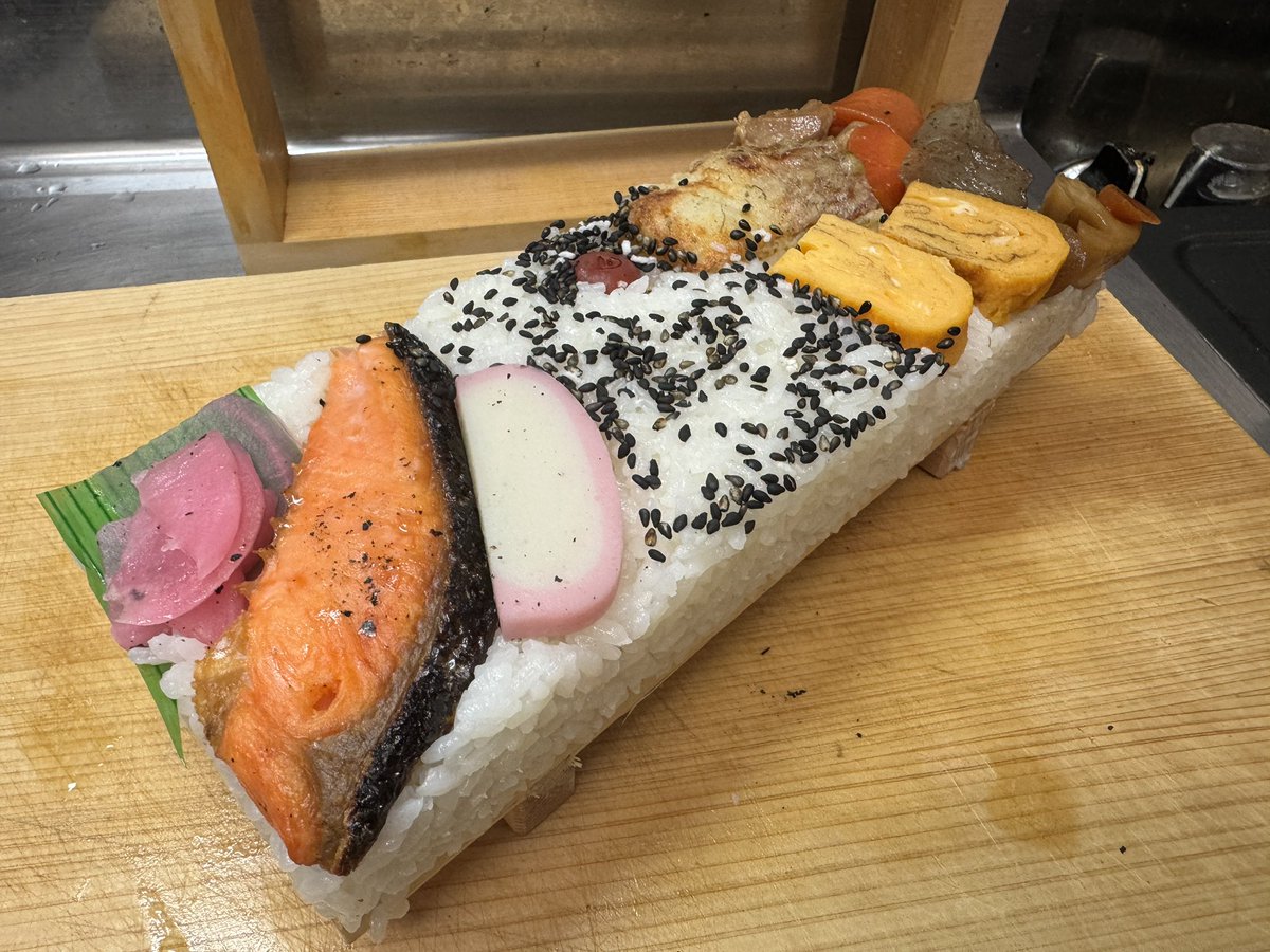 basyauma_com's tweet photo. 角の内弁当 https://t.co/YJ7UrxMZTn