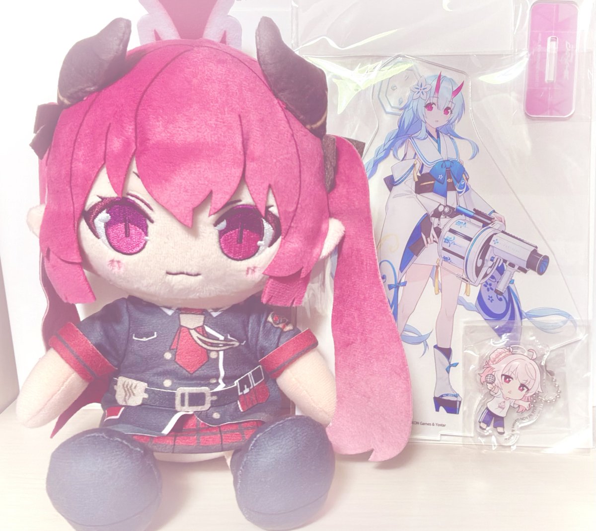 ok0uw's tweet photo. そういえばYostar shopとか行ってきました〜💖 https://t.co/Nq8tmxt04x