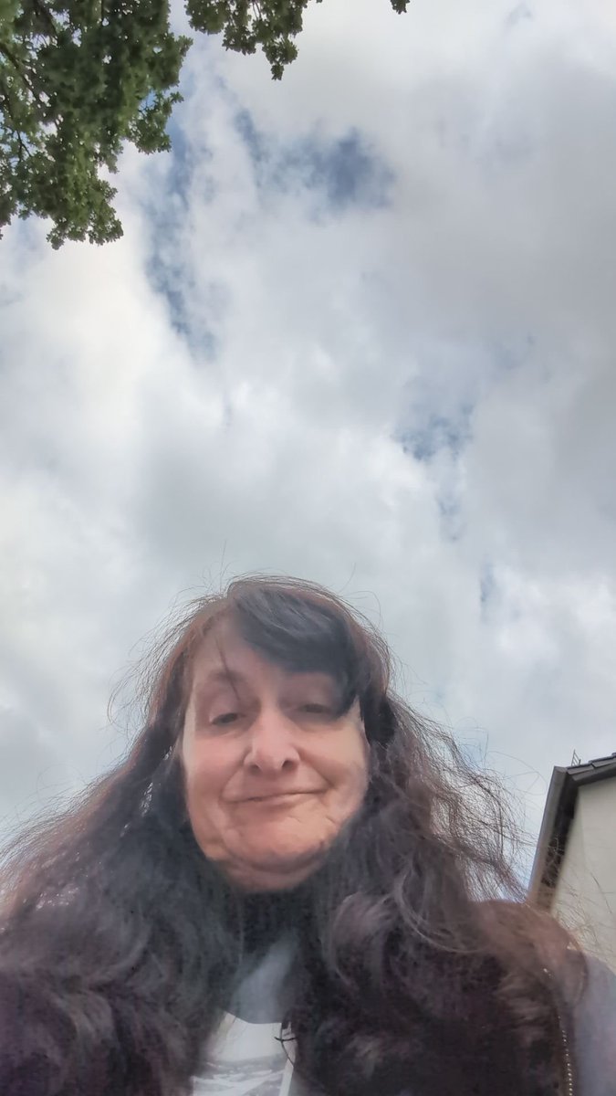 RKoch28056's tweet photo. Draußen Wetter ist okay https://t.co/1W567IVvlO