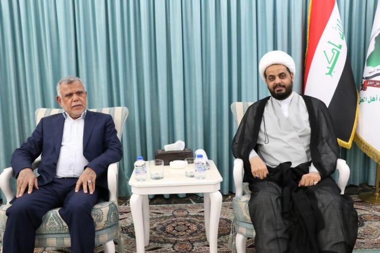 Saadbintiflah's tweet photo. بانتظار اولئك العراقيين الذين أدانوا قصف #السعودية لميليشيات #الحشد_الشعبي ب #العراق ليدينوا قصف #ايران لمقر #بارزاني بكردستان العراق 🤷‍♂️

العامري والخزعلي مثلاً https://t.co/W9KvFeOWiD