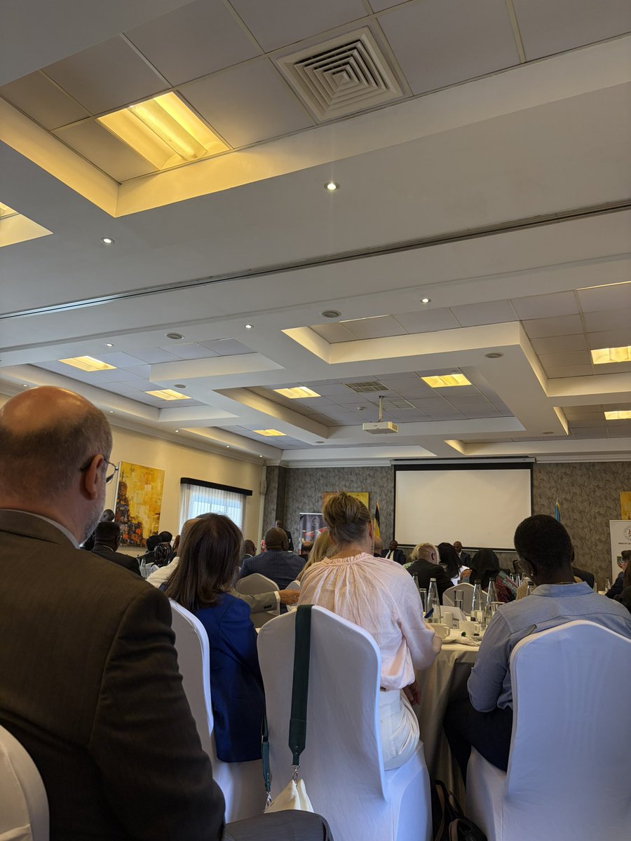 juwang_Baik's tweet photo. Congratulations to Hon. Amb. Adonia Ayebare on assuming office as Uganda’s Minister of Foreign Affairs. A fruitful morning engaging with the diplomatic community and learning about Uganda's strategic foreign policy vision. Looking forward to continued partnership! 🇺🇬✨ https://t.co/y5ddDfijj8