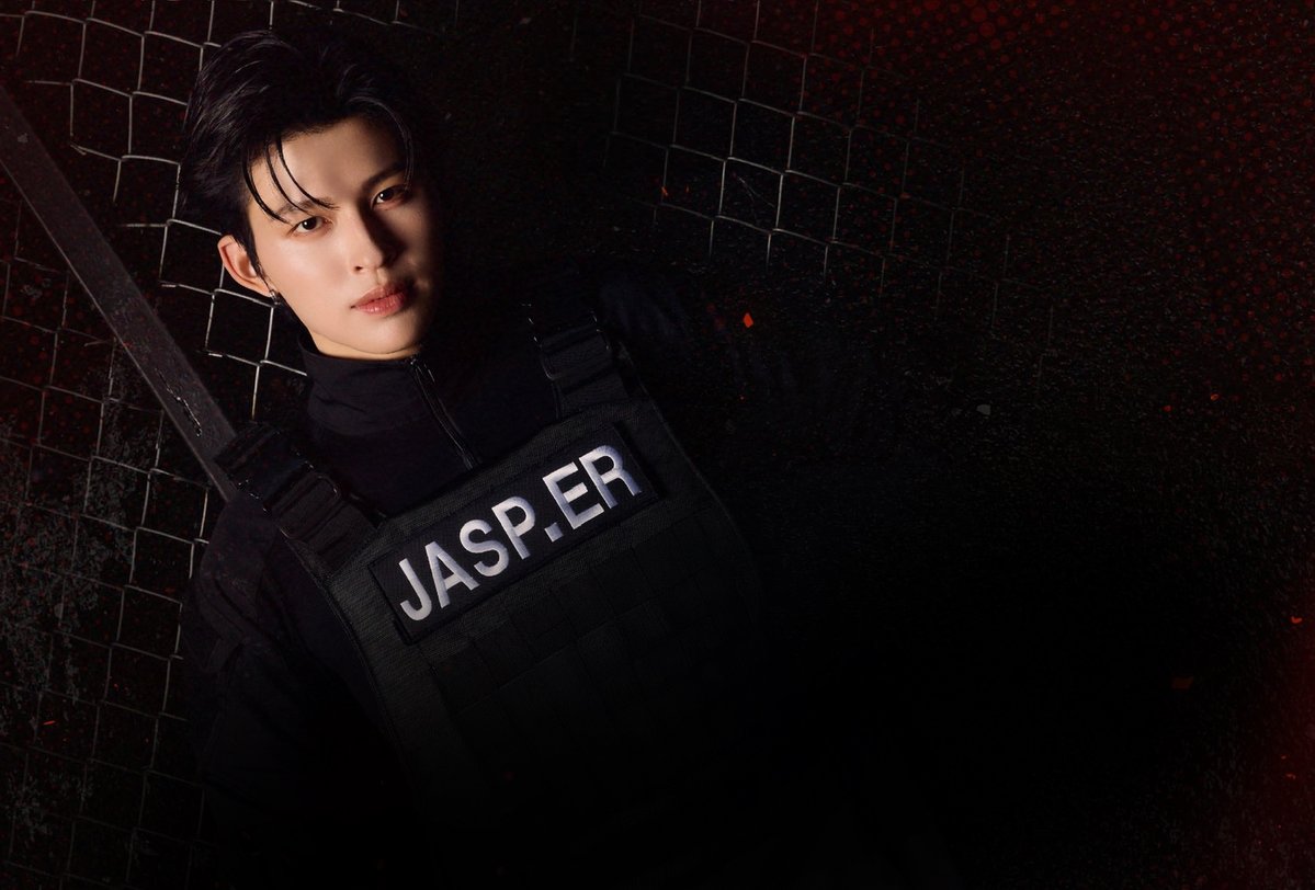 peacesspace's tweet photo. หล่อจนใจเต้น จะบ้าละ
ตื่นเต้นแล้วววว

@ppnaravit #ppnaravit
#WishJASPER #JASPER https://t.co/OTaErjNOpK