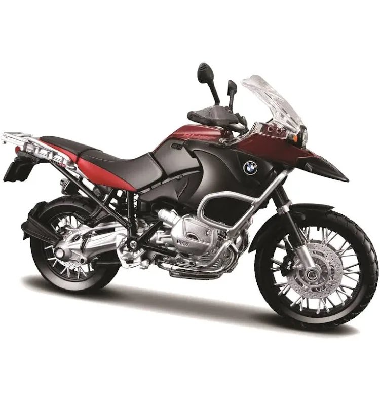 ALR180012's tweet photo. スカイネットアオシマ、マイスト、ニューレイ辺りの、安価1/12完成品バイクのBMWバイクにのせたほーが。 https://t.co/1W9WzWgxUJ