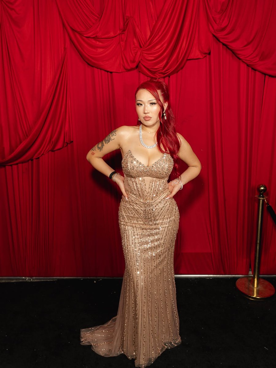 NinaDaddyUpdate's tweet photo. Pictures of Nina Lin taken at FunnyMike's Streamer Prom 🔥 https://t.co/3Ixyv2W2ZZ