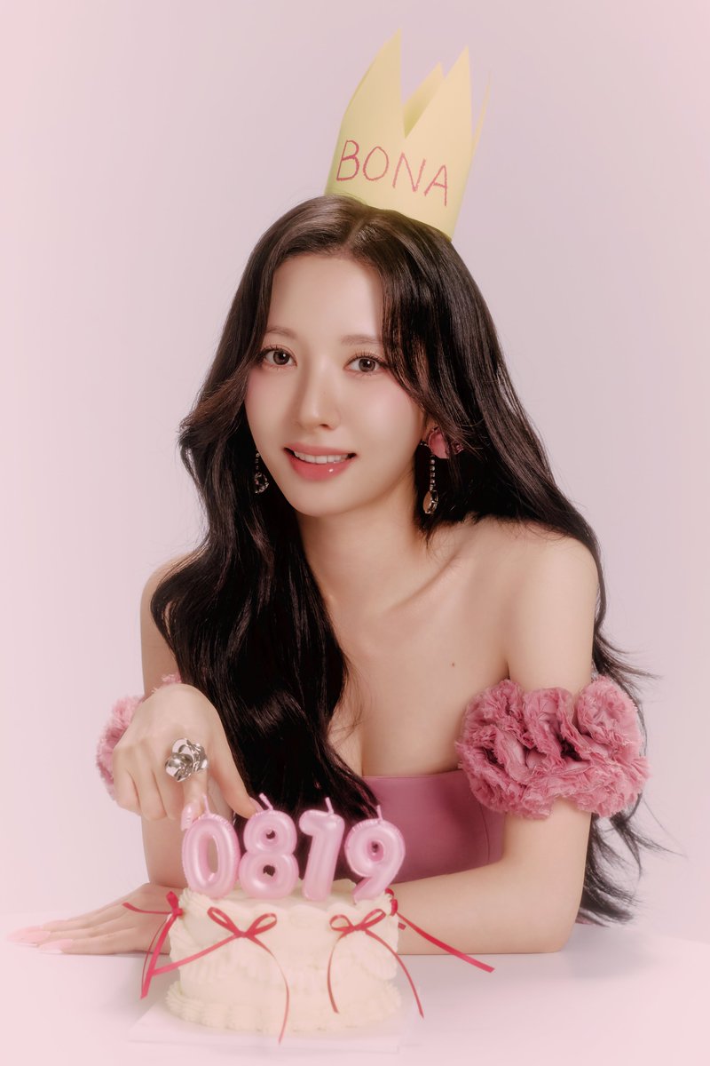 WJSN_Cosmic's tweet photo. [📸]
지여니의 달!!!!!!🤍
생일 축하해 줘서 고마오~~💗
우정 모두 행복한 하루 보냈길 바라구,
우리 앞으로도 함께하자☺️
지여니 간다!!!!!

#WJSN #우주소녀
#BONA #보나
#HAPPY_BONA_DAY https://t.co/uAgNdvk7Q5