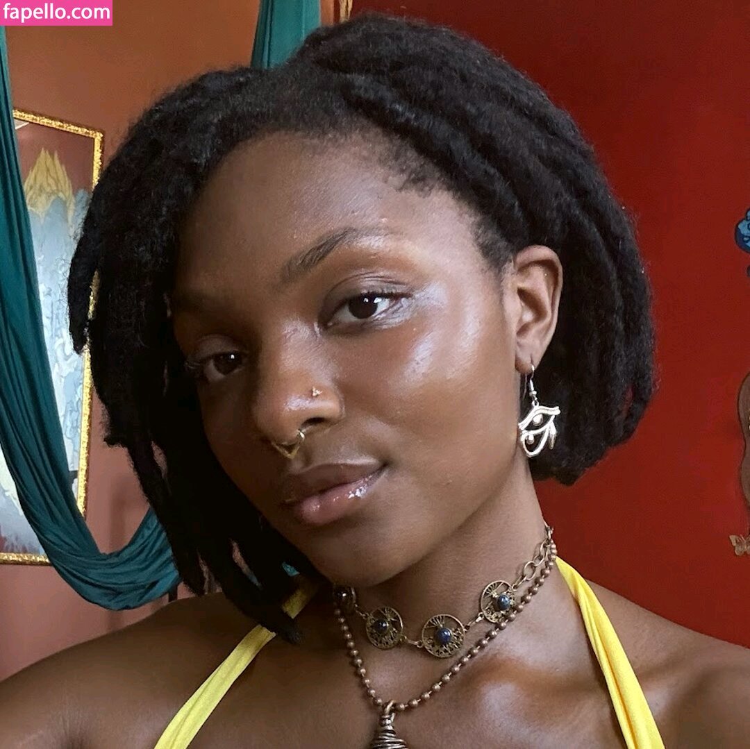 BenDer23234631's tweet photo. She's EstarsUniverse on Instagram y'all go on insta and convince her to start an #OnlyFans for nude yoga๐ญ๐โค๏ธ
#ebony #pyt #ebonypyt #monkeyapp #blackpyt #ass #tits #teenage #ebonyteen #fatass #goon #gooner #furry #Onlyfans #videochat #porn #omegle #nsfw #nsfwtwt #youngho #cum https://t.co/qSml6QYFX3