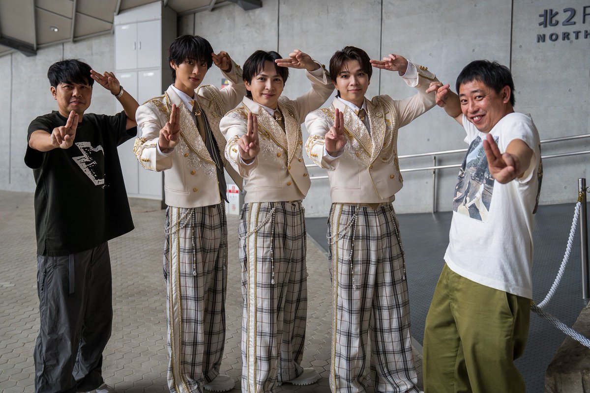 ariyoshinokabe's tweet photo. 有吉の壁 明日水曜よる7時🎉

一般人の壁を越えろ！
おもしろEBiDANライブの人選手権🦐

超特急・M!LKをはじめ #EBiDAN メンバー33名と
壁芸人がスペシャルコラボ✨

ライブセットを使った大規模なサプライズも…！
明日はDayDay.にマヂラブさんと
〇タダコードの壁を突破したTETTAさんがスタジオに登場！
両方お楽しみに👀