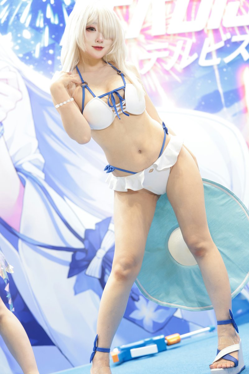 yayi_iyayy's tweet photo. C108 コミケ
セシリア
@azamiyuko_cos
#テルビス #C108 #TERBIS #WEBZEN https://t.co/ZmXk8MH2rg