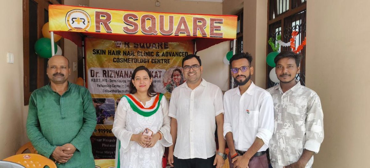 RNail49714's tweet photo. Sharing a few glimpses from our #IndependenceDay celebration at R Square Clinic. 🇮🇳✨A day filled with pride, togetherness, and the spirit of India. ❤️🤍💚 From the flag hoisting to celebrating together as a team, it was a wonderful reminder of the values that bring us together. https://t.co/CrHSA40Em5