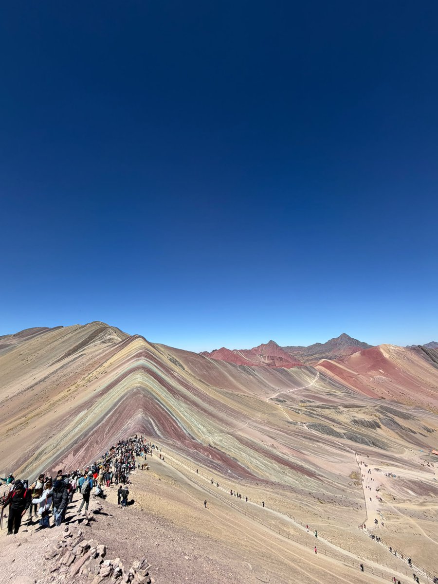 TipsDayTravel's tweet photo. @aestheticsguyy I am still around there. Ask me anything:

https://t.co/5rX8ZYehEm

#AMA #Travel #RainbowMountain #Vinicunca #Peru https://t.co/rTLX6xhTPL