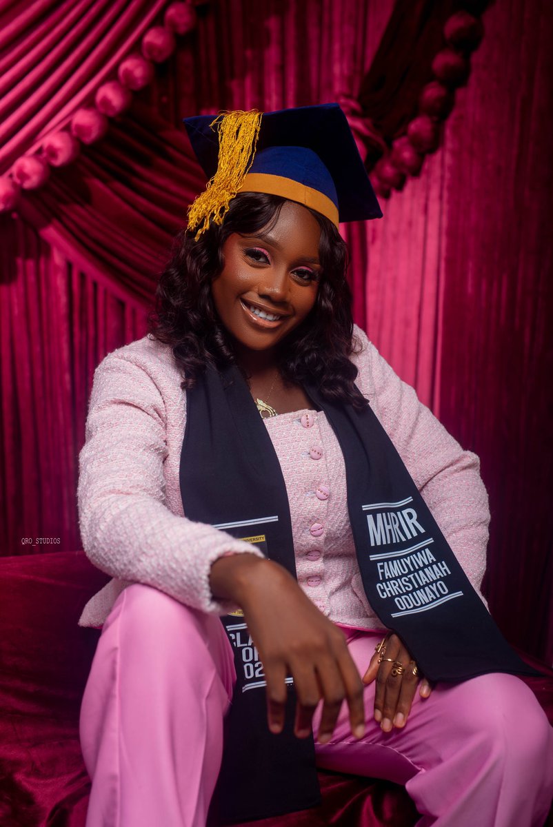 Perfumeaddict24's tweet photo. I MASTERED IT!!!

From balancing a 9–5, running my business, attending classes, meeting deadlines, and somehow trying to have a life in between😭😂I MADE IT!

Masters  in Human Resource Management &amp; Industrial Relations 🎓
#lasuconvocation https://t.co/ojmi4Qyn8v