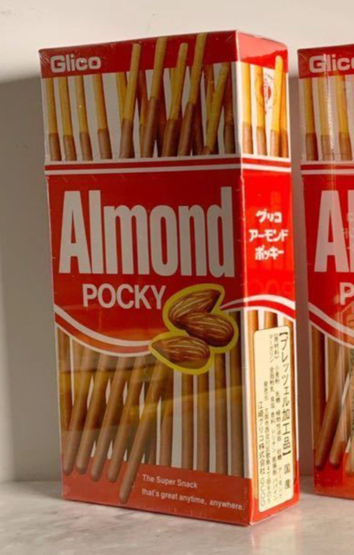 FunnyFunnyretro's tweet photo. これ食べたことある人いるのかなぁ。。 https://t.co/BNq7MSzGIj