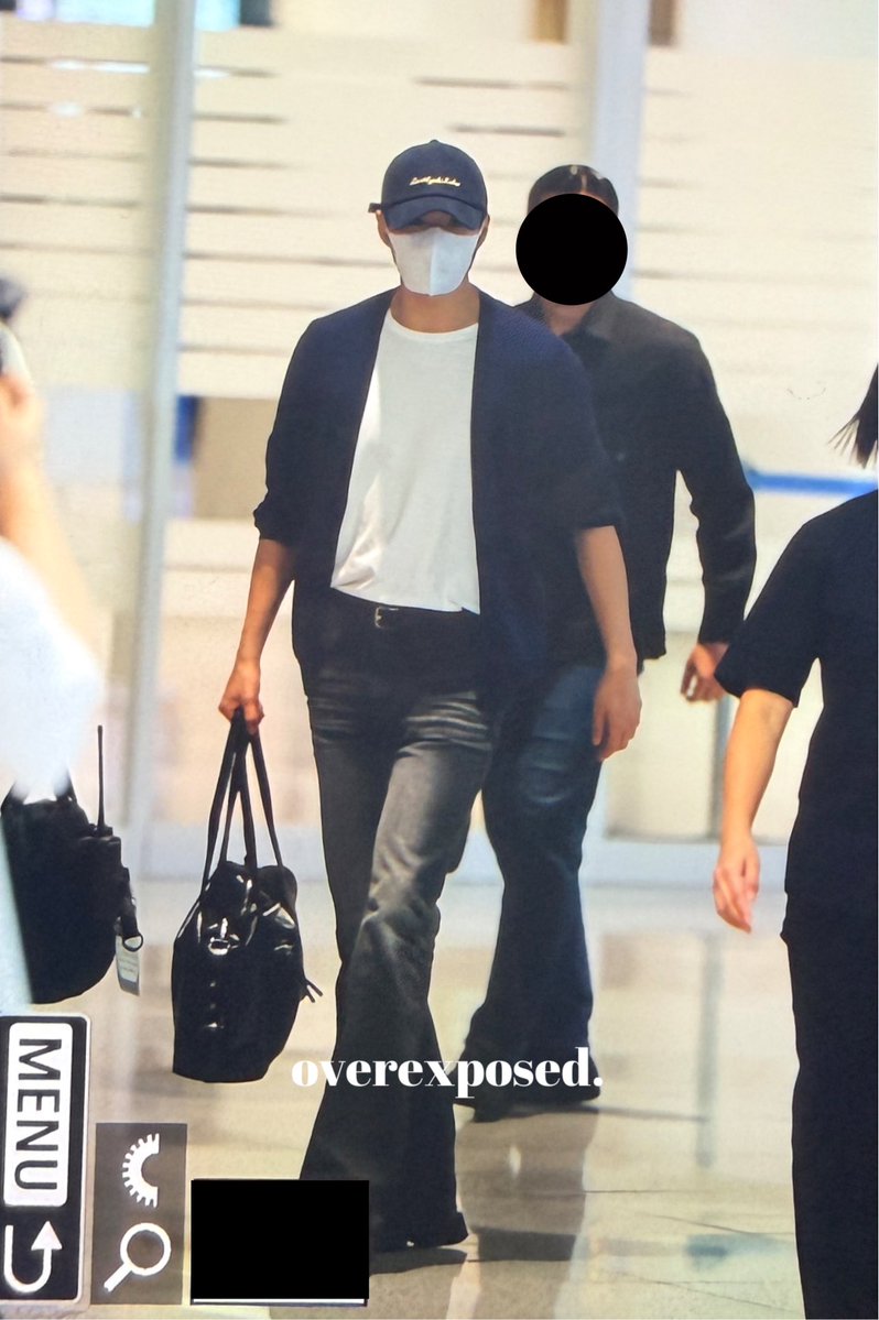 overexposed_js's tweet photo. 260818 ICN

#ALPHADRIVEONE #ALD1
#알파드라이브원
#JUNSEO #준서 #ジュンソ https://t.co/QEBbO5nYp6