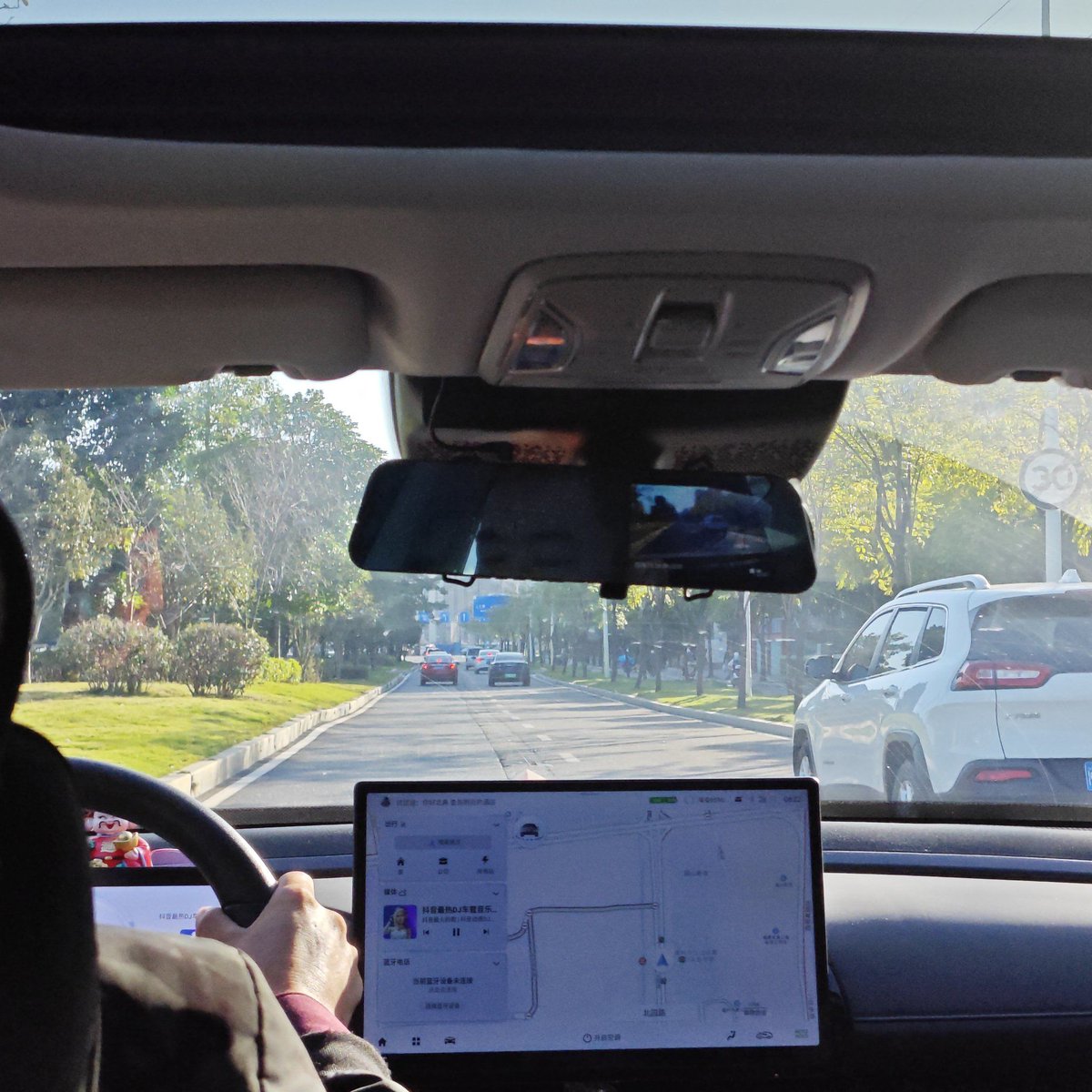 CTerry12342's tweet photo. Just nailed my first parallel parking on the first try!  Feeling like a pro behind the wheel today, though my parking brake still has a mind of its own. Gotta love those messy, perfect learning moments. #learntodrive #drivingtest https://t.co/b8WJcmbDjE
