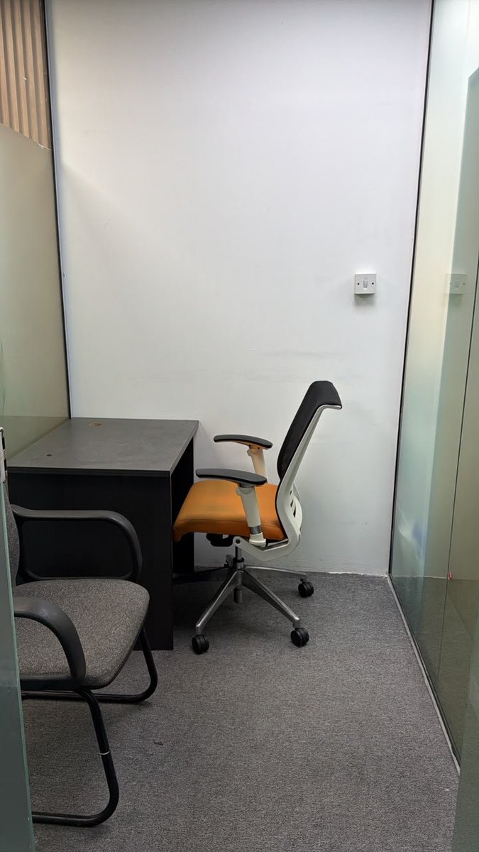 GingerB1535's tweet photo. Fully Furnished Office for Rent – Deira, Dubai
Annual Rent: AED 11,999

Key Features:
Fully furnished
Wi-Fi 
DEWA 
pantry
cleaning service

#OfficeForRentDubai #CommercialOfficeDubai #DeiraOffices #DubaiBusinessSpace #AffordableOfficeDubai https://t.co/nNFpnVnS2L