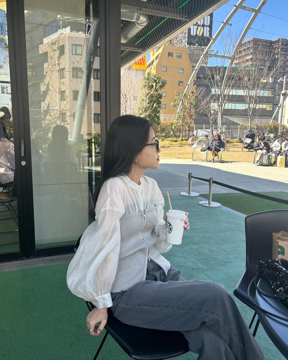 frefran2000's tweet photo. 困ったときはいつでも呼んでくれ、すぐ駆けつけるから。 💔
JzOB https://t.co/OjWhiYj0bi