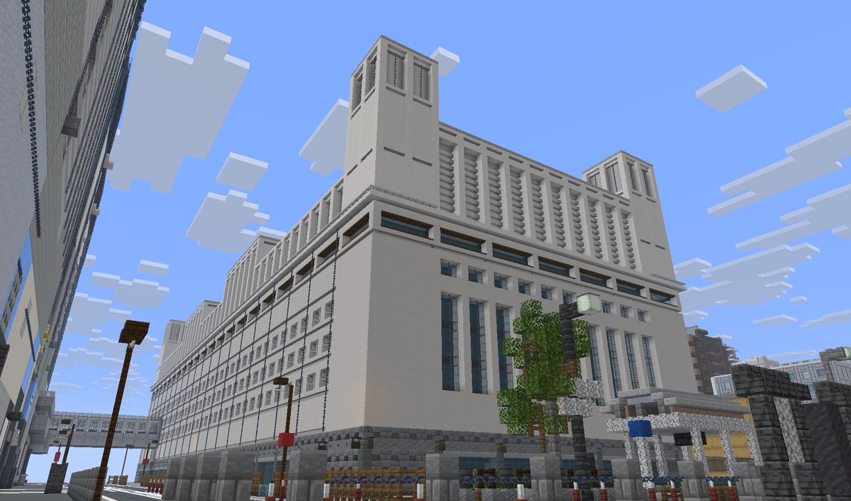 ikoko125's tweet photo. 駅前の低層ビル

#CITYEXPO2026 #minecraft
#minecraftbuilds #マイクラ https://t.co/rZBIvMtkQx
