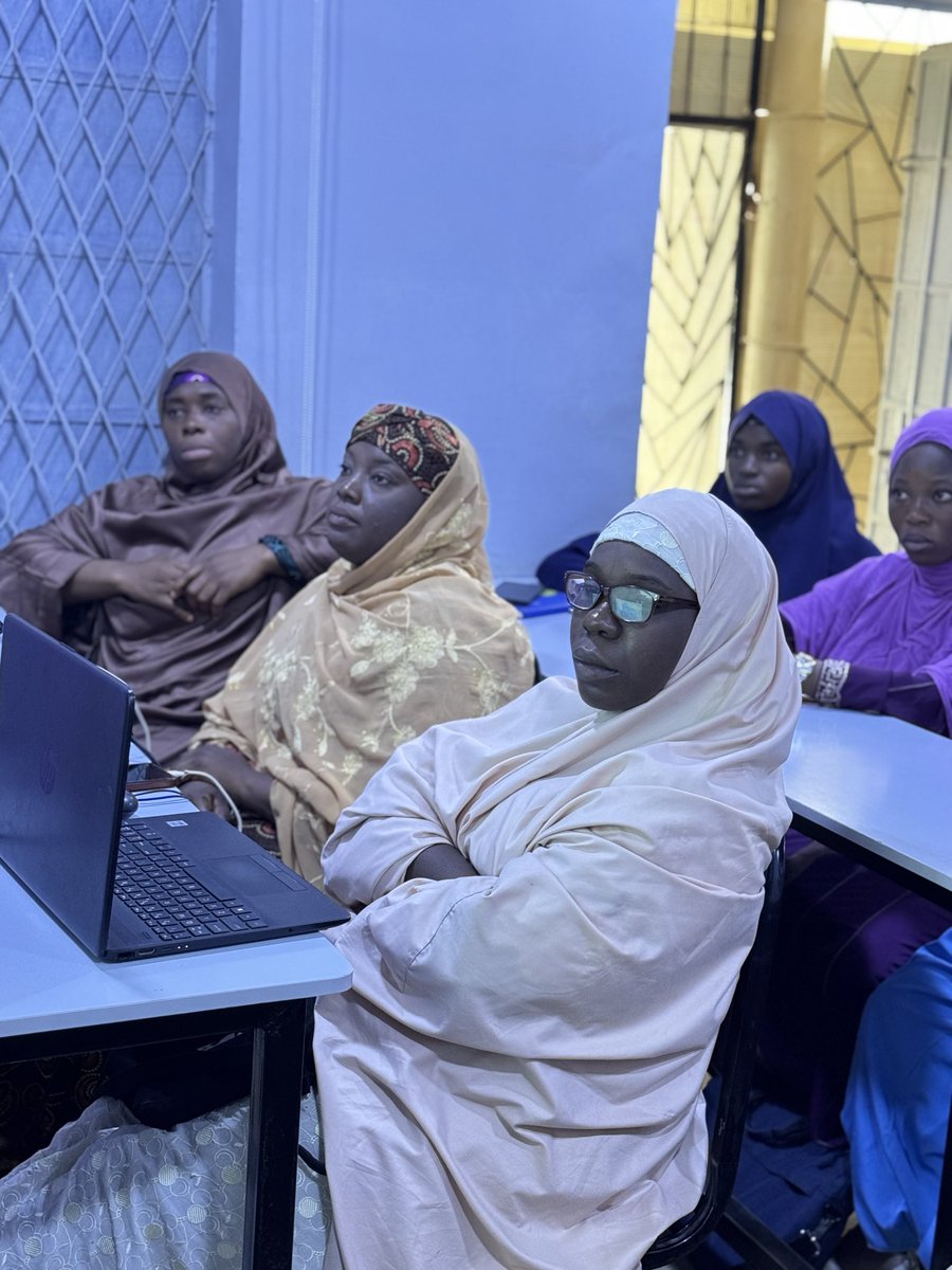 SheBuildAi's tweet photo. Yesterday marked the beginning of an exciting journey for the women selected for the SheBuilds AI Fellowship.

We officially welcomed our fellows into a community of young women ready to learn, build, collaborate, and explore the possibilities of Artificial Intelligence. https://t.co/vtu6D6oyU8