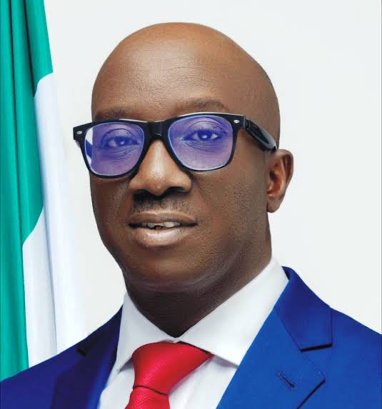 I_Am_marwa's tweet photo. The best Governors Nigeria has ever produced. 

Thank you @officialABAT 

We are APC❤️❤️🥰🥰🥰👏🏻 https://t.co/d6MJjkLIjE