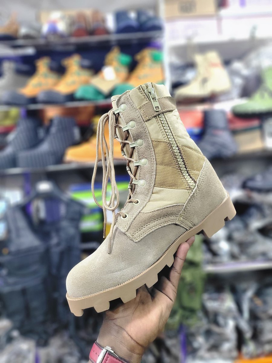 ShoesUg8064's tweet photo. https://t.co/iSLinJRUc9