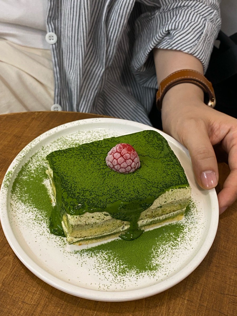 AylaAltmann's tweet photo. Treat your taste buds to creamy Japanese matcha tiramisu—where delicate tea notes meet Italian indulgence. , https://t.co/tj4E8H5vdT