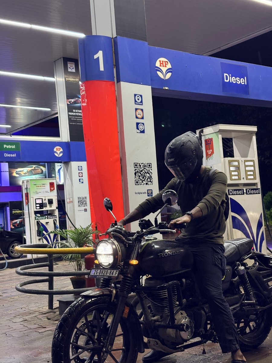 AshishConnect07's tweet photo. Not enough buzz about bike tweeter
#honda #bike 

#Jharkhand_protest #cjp https://t.co/d3G9AtuyqO