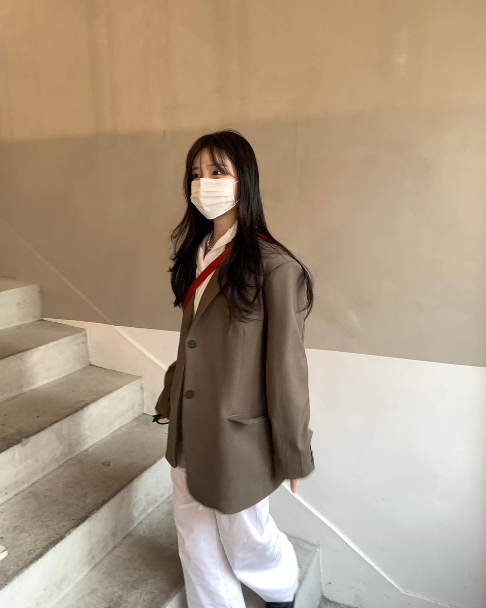 tapion87's tweet photo. 週末は家でゆっくり派ですか、それとも外に出かける派ですか。今日も一日お疲れ様！ 💖
JrV https://t.co/NUEq8eCBWQ