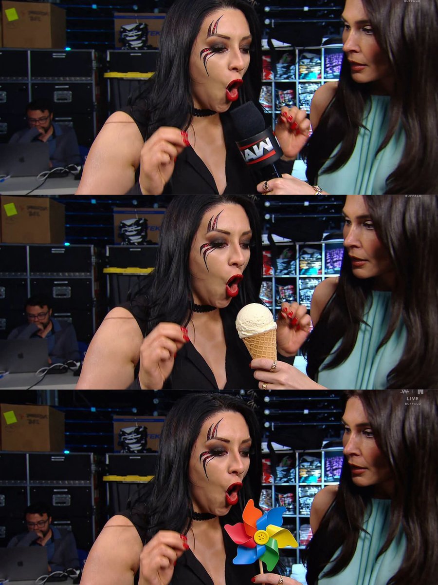 _xaibii's tweet photo. This photo of Stephanie Vaquer from Raw will be the most meme’d photo on the internet lol https://t.co/xxZK9oyFEm