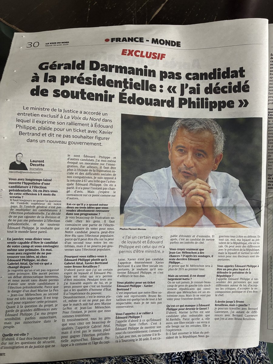 Lnhecq's tweet photo. Excellente interview de @GDarmanin dans @lavoixdunord 
Personnellement j’aurai préféré l’inverse et il aurait eu bien des qualités pour représenter une droite sociale face à melenchon et lepen … plus proche des français et plus loyal que @EPhilippe_LH https://t.co/BU03q94awj