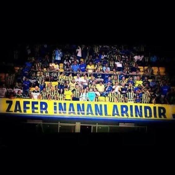 FatihOk5's tweet photo. Zafer İnananlarındır! İnandık size bu sene... #fenerinmaçıvar https://t.co/LN3HT3JwiQ