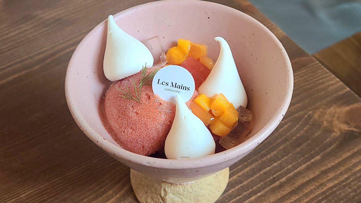 sweetsalt_magic's tweet photo. 부산 동래구 온천천로
레망파티쓰리(Les Mains pâtisserie)

자두빛 여름 (₩9,500)

딜
프렌치 머랭
오미자 젤리
살구 콩포트
자두 와인 젤리
대석 자두 소르베 https://t.co/e5vNr1N6DR