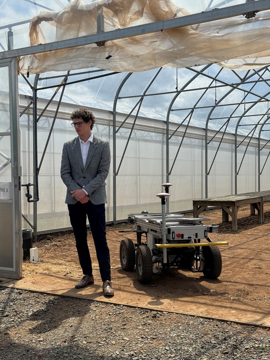 LEAF_Farming's tweet photo. How can innovation help farmers meet future challenges? 
At LEAF Innovation Centre Warwick Crop Centre, research is developing resilient crop varieties through VeGIN while supporting biodiversity alongside productive farming.

Learn more: https://t.co/pMaUHnQSLb https://t.co/SmEzG9TJiM
