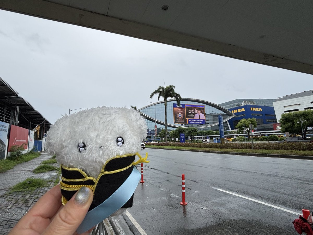 LILY626tik1's tweet photo. ウソクのファンミ、マニラ会場を下見してきました💙
果たして、下見になるかなぁ⁇
デジタルサイネージも見れましたー

#byeon Woo Seok
#kdrama
#ピョンウソク
#韓国俳優
#韓国ドラマ
#センイル渡韓
#ピョンウソク聖地巡礼
#推し活
#ファンミーティング
#MANILA https://t.co/oeKrP03DMK