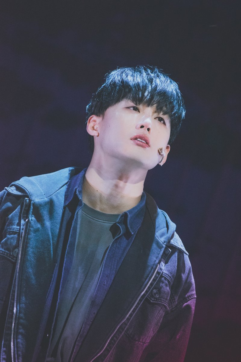 caramel_pic's tweet photo. 260817 종의 기원         
📼스페셜 커튼콜 <그날>       
한유진  |  이종석

그날 나의 삶은 멈춰버렸어 https://t.co/ZrdvFdtQeJ