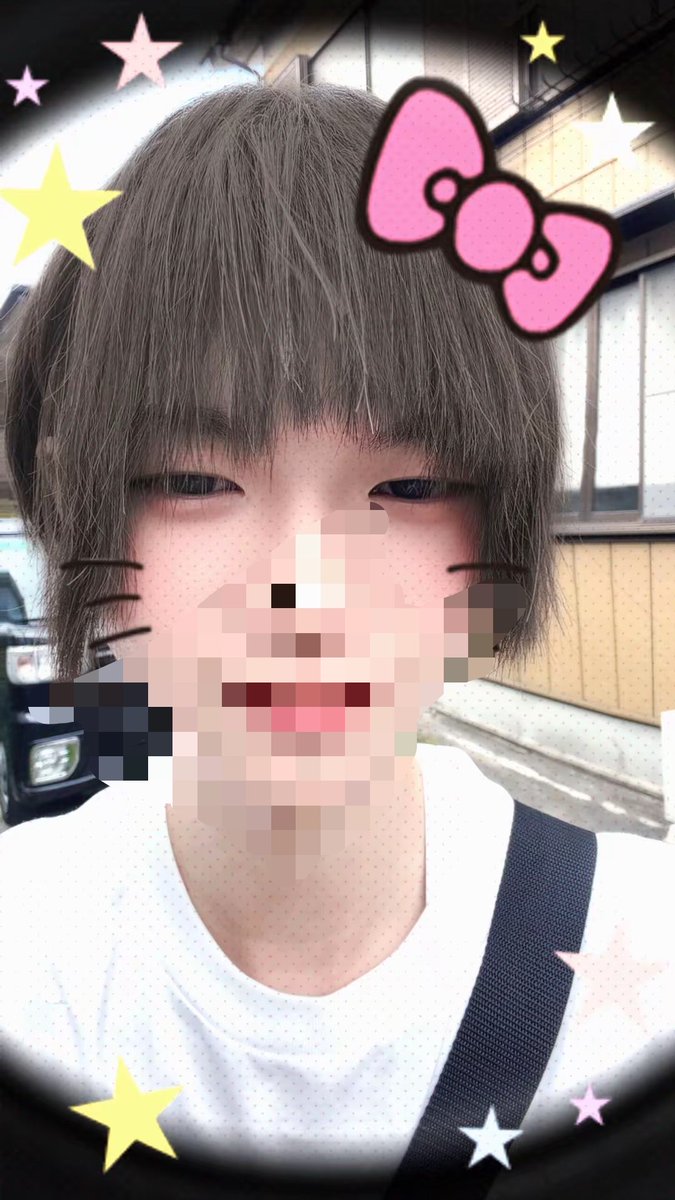 __gg__toxic's tweet photo. 髪乾かしてからセルカしたんだけど、前髪浮いてる中切ったからなんかへん、笑 https://t.co/hLU9LtKG6y
