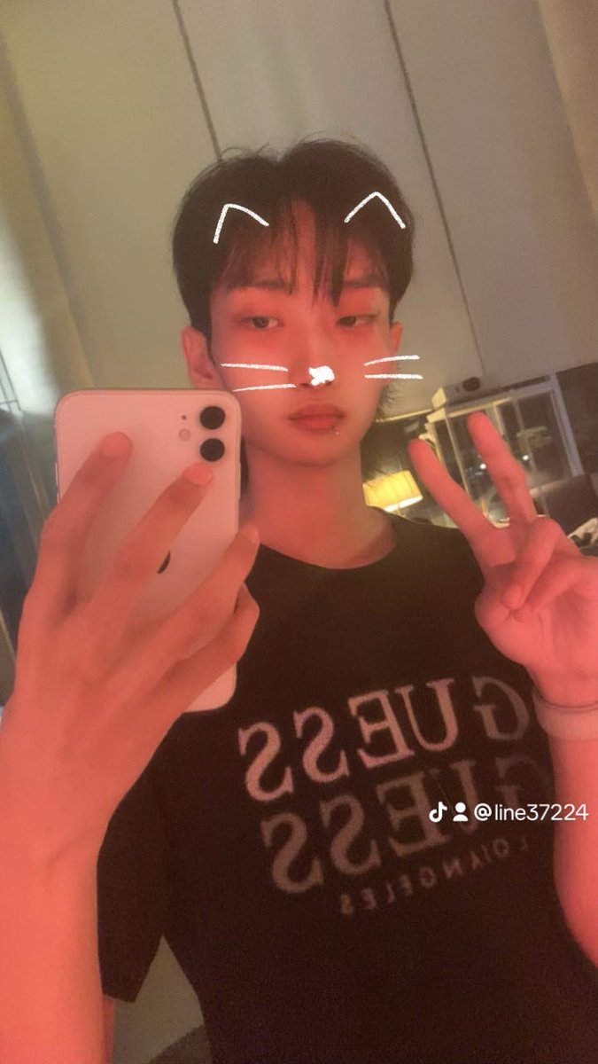 8_hate_'s tweet photo. ♡ ⟳ → follow
트친들 인용해주면 사랑해줌
#우울계_𝕏친소 #우울계𝕏친소 
#정병계_𝕏친소 #정병계𝕏친소 
#病み垢さんと繋がりたい https://t.co/uebRvudEz5