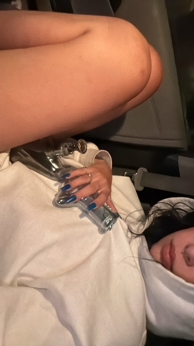 Indicaablue's tweet photo. good night lovers <3 https://t.co/3vpmaObWYb